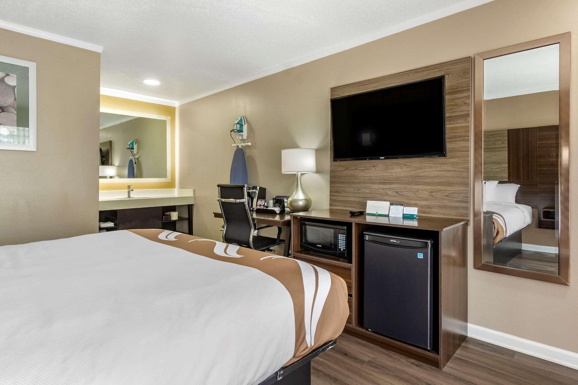 Quality Inn & Suites Pawleys Island Exterior foto